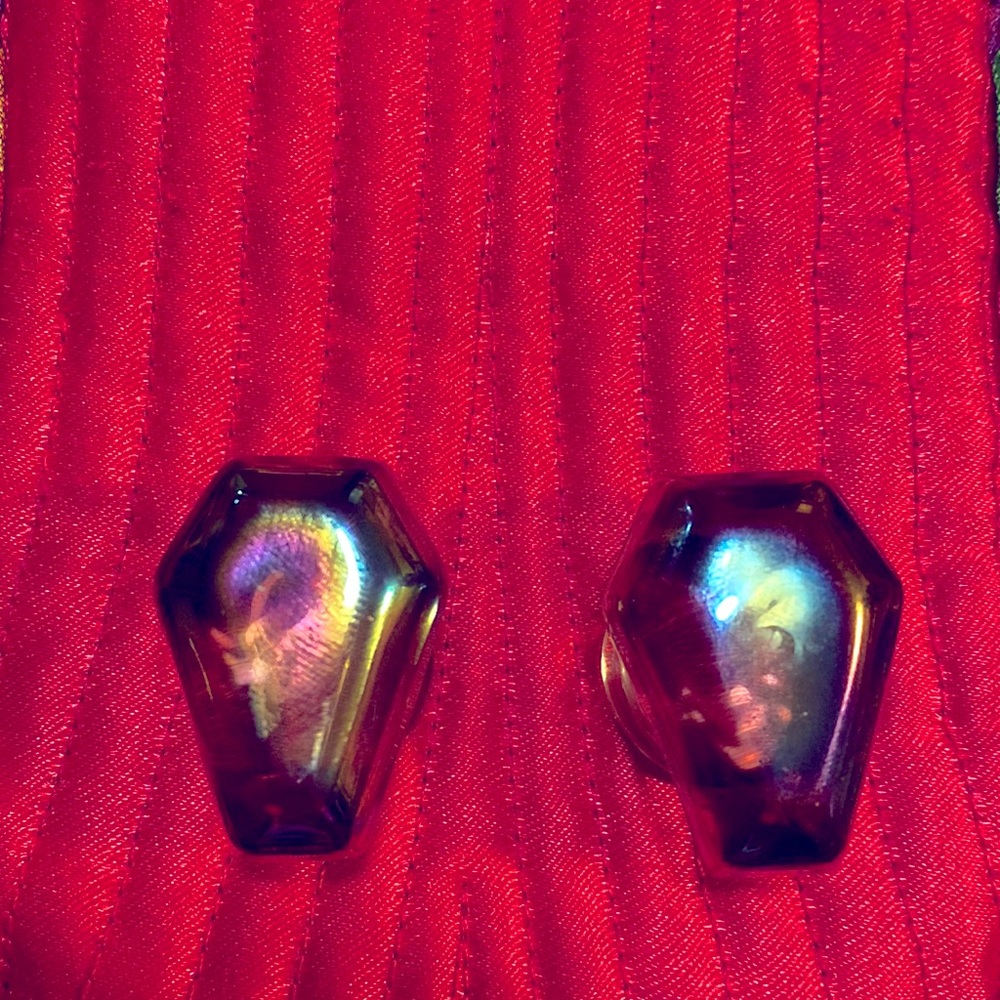 Coffin shaped glass 3/4” plugs gauges